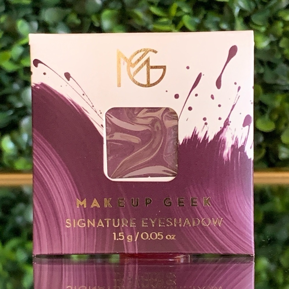 Makeup Geek ETERNALLY GRAPEFUL Signature Eyeshadow | NEW | Deep Cool Purple | MG